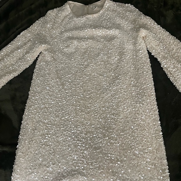 H&M Dress - Picture 1 of 3